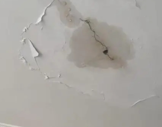 云浮市阳台漏水维修公司分享下屋面防水工程质量问题原因分析